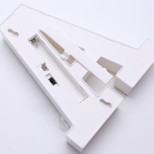 LETRA "A" DORADA 16 CMS. CON LUCES