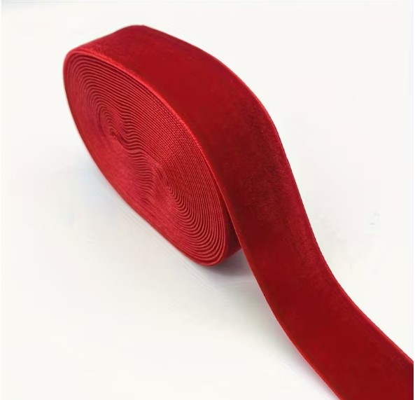 CINTA DE TERCIOPELO ROJO 25MM X 10 METROS
